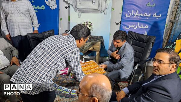 حضور فرماندار مشهد در جشن عید غدیر در میدان دانشجو