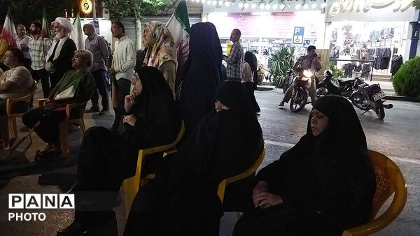 کافه گفتگوی حسینیه امام خمینی در صد و پنجمین شب 