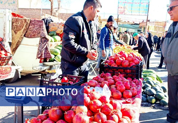 حال و هوای بازارهای کاشمر در آستانه شب یلدا