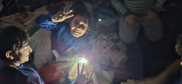 سحرگاه دانش‌آموزان معتکف 