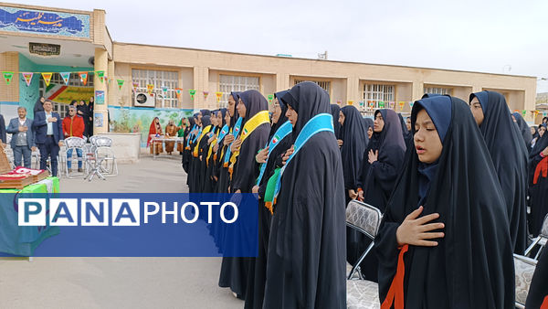 جشنواره لباس و غذاهای محلی در شهر قنوات 