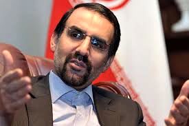 مشاور سیاسی رئیس‌جمهور: بازگشت تحریم‌های بین‌المللی را نباید کوچک شمرد