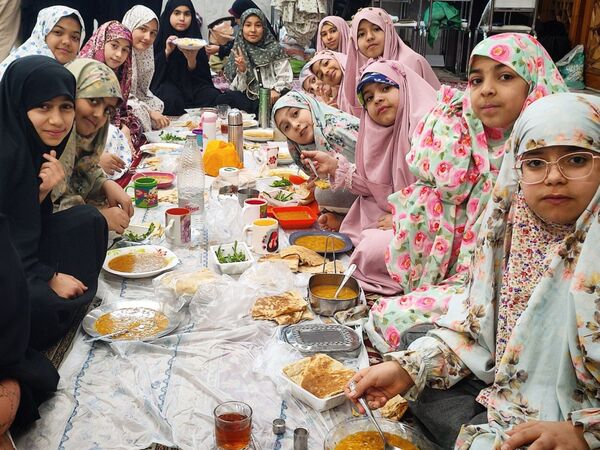 سه روز مهمان خانه خدا در مسجد جواهری 