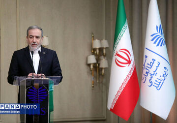 هیچ راهی جز دیپلماسی برای حل موضوع هسته‌ای ایران وجود ندارد/ ما کاملا جدی ‌به دنبال مذاکره‌ای واقعی و نتیجه‌محور هستیم