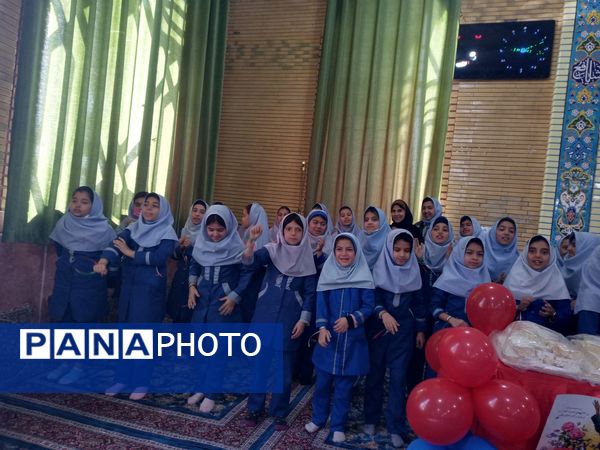 جشن باشکوهی به مناسبت ایام الله دهه  فجر در حسینیه شهر بار