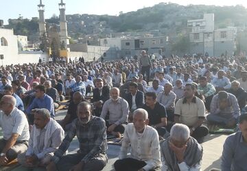 تعامل سازنده بین مردم و دولت تضمین کننده تحقق شعار سال است