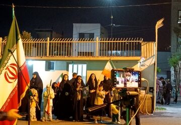 برپایی تریبون آزاد و گفتگوی مردمی در کنار تجمع مردم رودهن