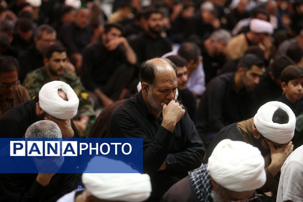 مراسم گرامیداشت شهدای اقتدار و امنیت «فراجا» در حرم حضرت معصومه(س)