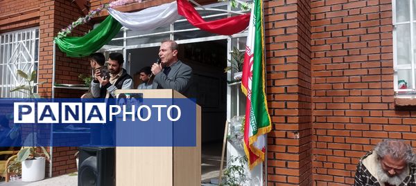 تقدیر از دانش‌آموزان برتر دبیرستان پژوهش آشخانه 