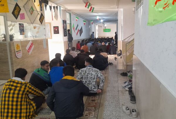 مراسم دهه فاطمیه در هنرستان خوارزمی 