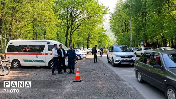 بازدید فرمانده انتظامی گلستان از خدمت‌رسانی کارکنان انتظامی در کردکوی 