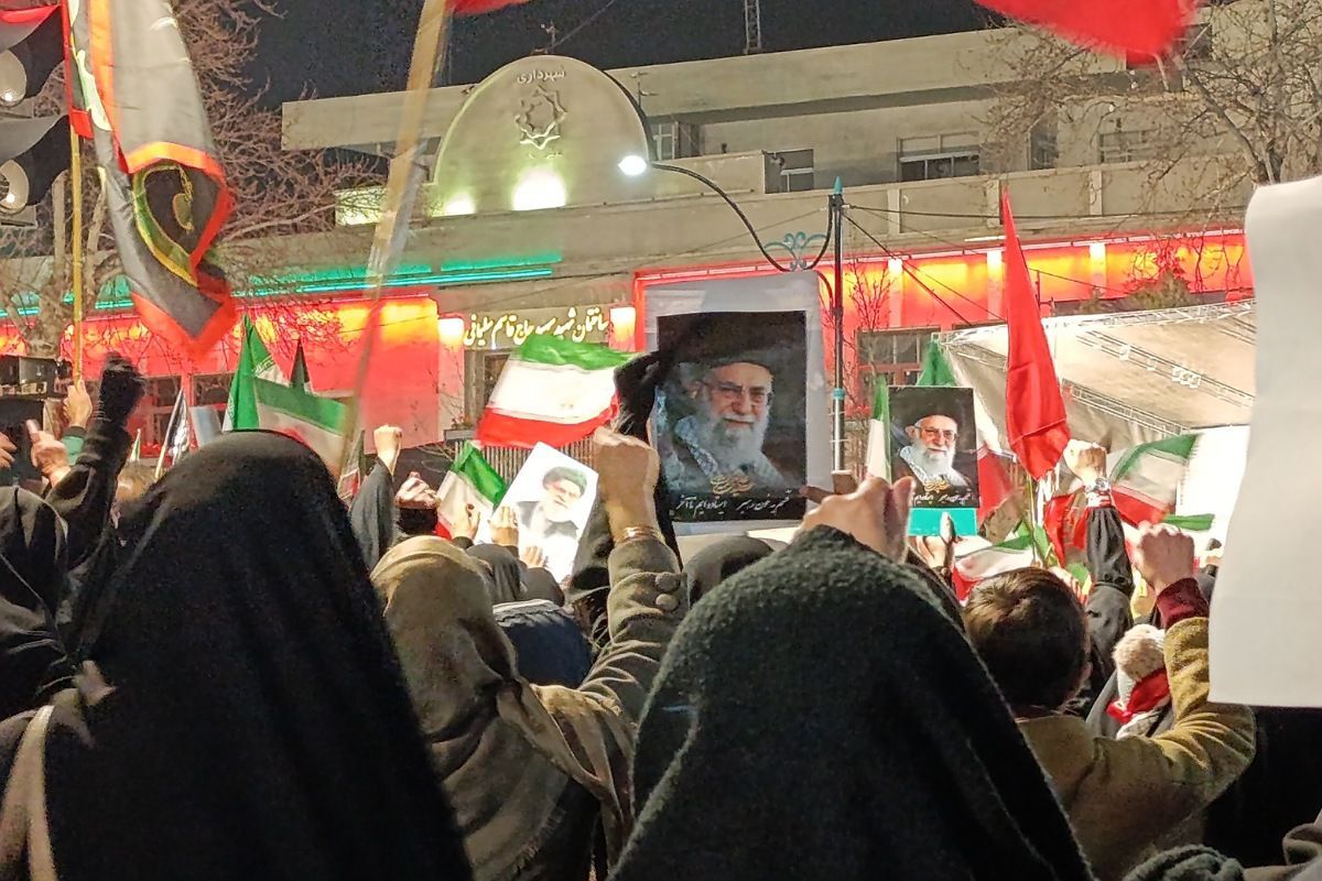 اجتماع مردم گرگان در سوگواری رهبر شهید و تجاوز دشمن به کشورمان
