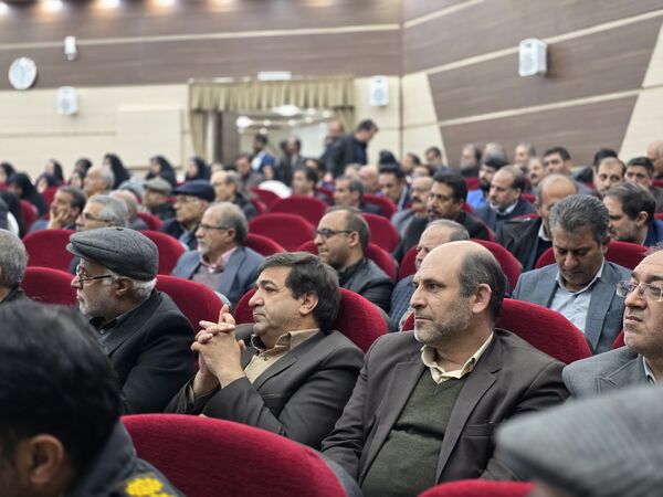 آیین تکریم و معارفه مدیر آموزش و پرورش ناحیه۴ استان اصفهان