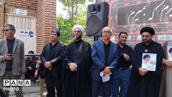 ویژه‌برنامه همگام با تشییع کنندگان آقای شهید ایران در اهر