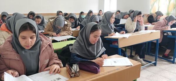 برگزاری آزمون جامع دستاوردهای یادگیری در آموزشگاه فدک فاروج