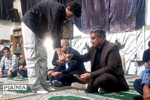 عشق حسینی در مدارس اسلام آباد غرب 