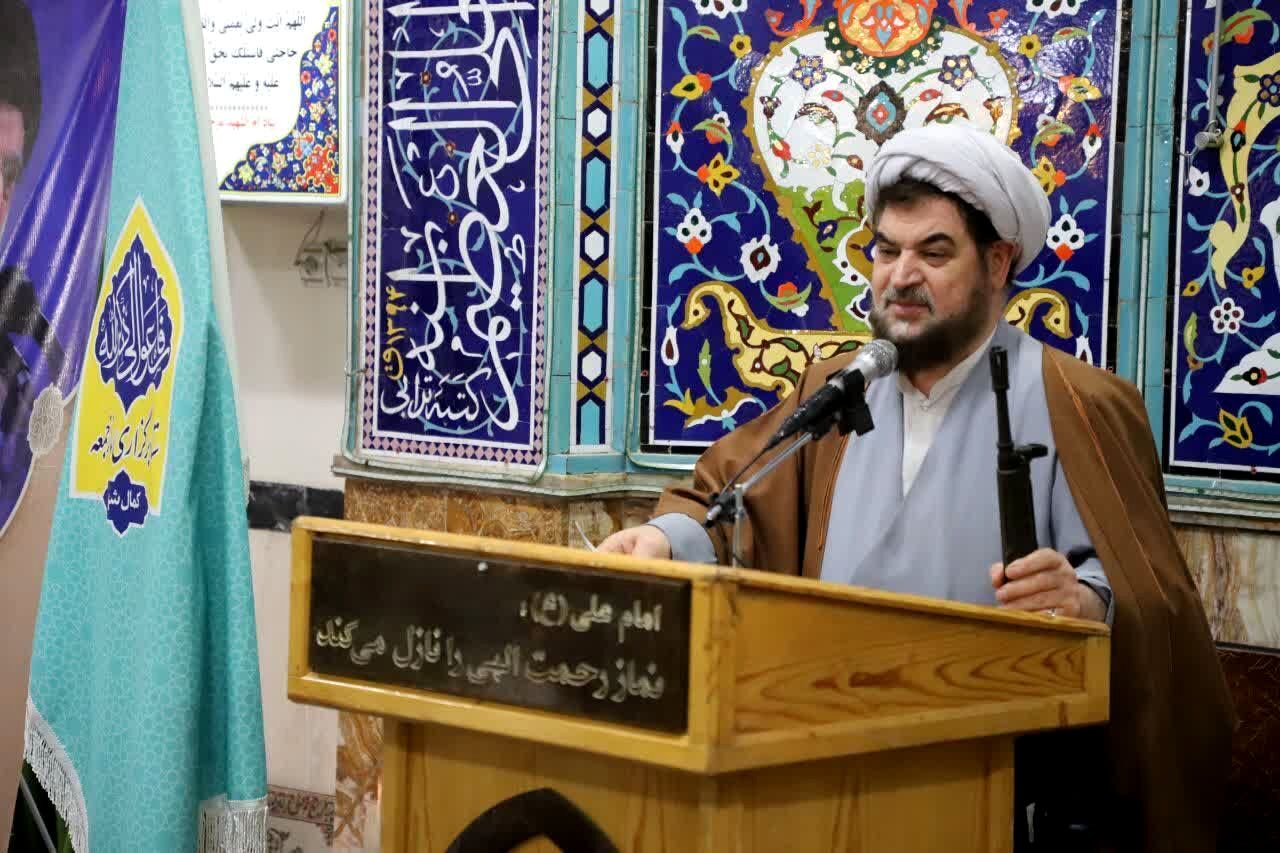حماسه ۹ دی و مکتب شهید سلیمانی چراغ راه ملت ایران است