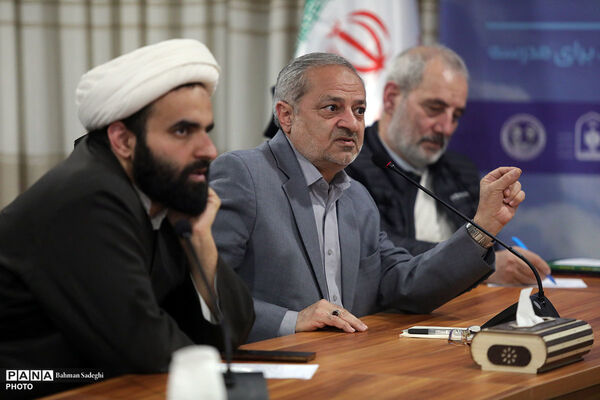 نشست معاونان پرورشی و فرهنگی ادوار آموزش و پرورش