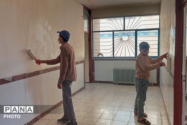 دانش‌آموزان جهادی شهرستان بن به استقبال سال تحصیلی جدید رفتند