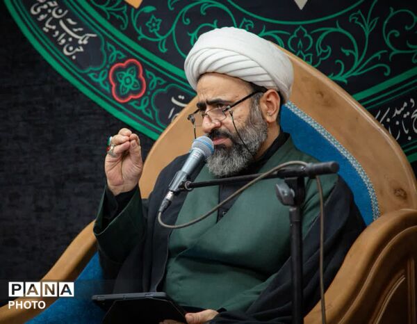 روایتی از عشق و دلدادگی؛ قاب‌هایی از شور حسینی در مجتمع فرهنگی کربلا