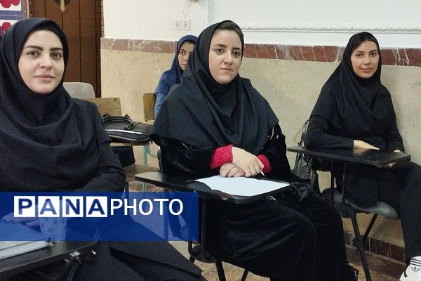 برگزاری مینی دوره هوش مصنوعی در دبیرستان حکمت بهارستان‌دو