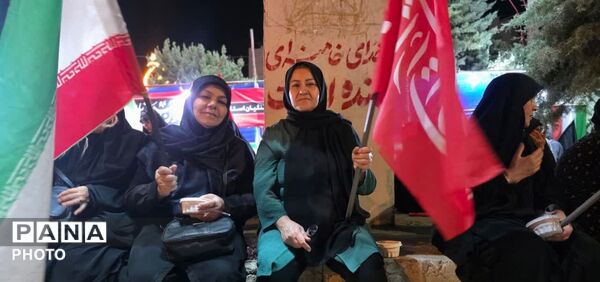  ترسیم معنای واقعی استقامت در تجمعات شبانه 