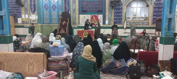 دروازه‌های آسمان بر معتکفین روز اول گشوده شد