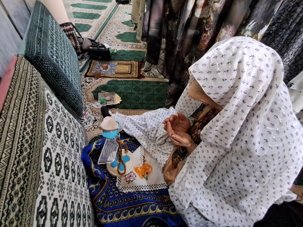 اقامه نماز عید سعید فطر در مسجد جامع جمنان قائمشهر