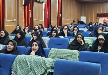 برگزاری همایش بزرگ نسل قله نشینان در قرچک