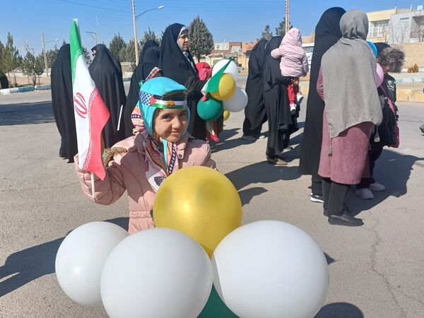 راهپیمایی باشکوه ۲۲ بهمن در شهرستان کوهپایه 