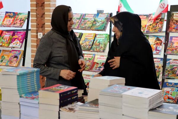 برگزاری نمایشگاه کتاب، در نمایشگاه دائمی شهرستان قرچک