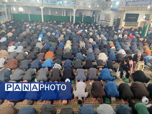 شور آخرین نماز جمعه ماه رمضان در قائمشهر