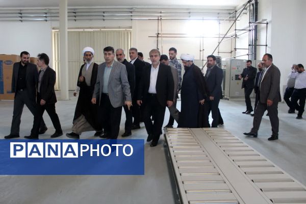 بازدید معاون قوه قضاییه و استاندار مازندران از ناحیه صنعتی گلوگاه 
