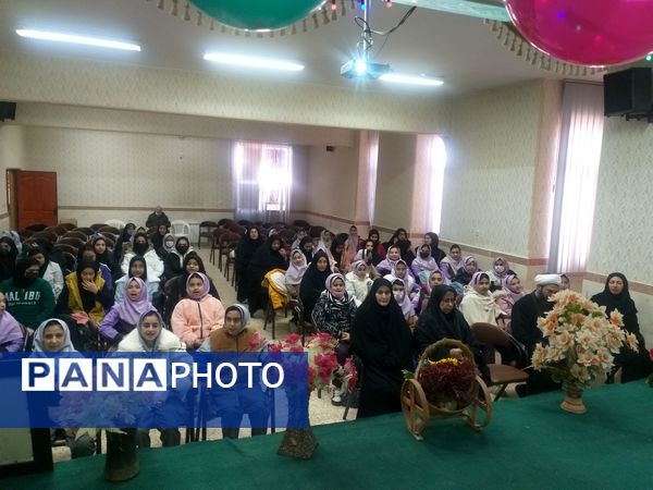 مراسم بزرگداشت نماز در اسفرورین 