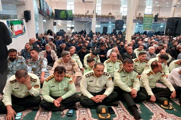 سومین روز پرواز شهید میثم علیخواه؛ وداع مردم با جوانی از جنس ایمان