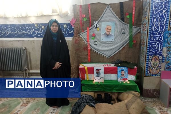 شکوفایی خلاقیت و آرمان‌ها در «مدرسه انقلاب» دبیرستان عفاف شهرقدس