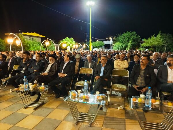 برگزاری جشن گرامیداشت مقام معلم در مه ولات