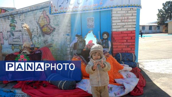 بازارچه محلی در حاشیه جشن چله خرد عارف آباد