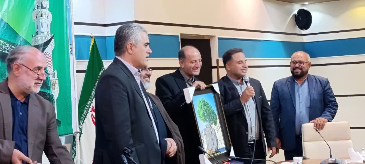  اختتامیه همایش بین‌المللی شعر پیامبر اعظم (ص) در شیراز