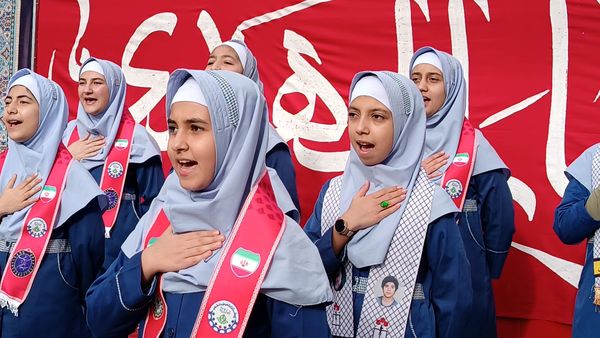 راهپیمایی یوم الله۲۲بهمن در شهرستان نیشابور 