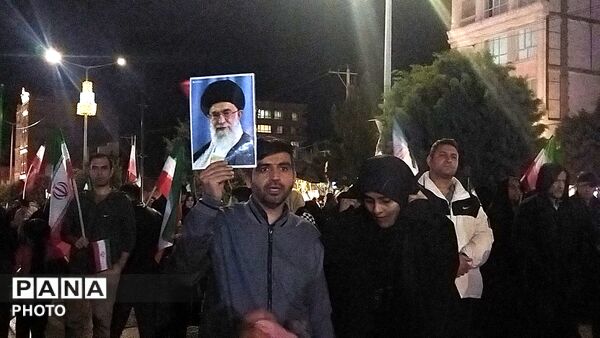 گذری بر سی و ششمین  حماسه مردم نیشابور در بلوار فضل 