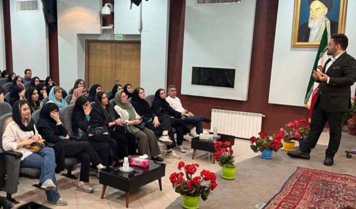 نشست راهبردی هدایت تحصیلی، گامی آگاهانه برای انتخاب مسیر آینده دانش آموزان