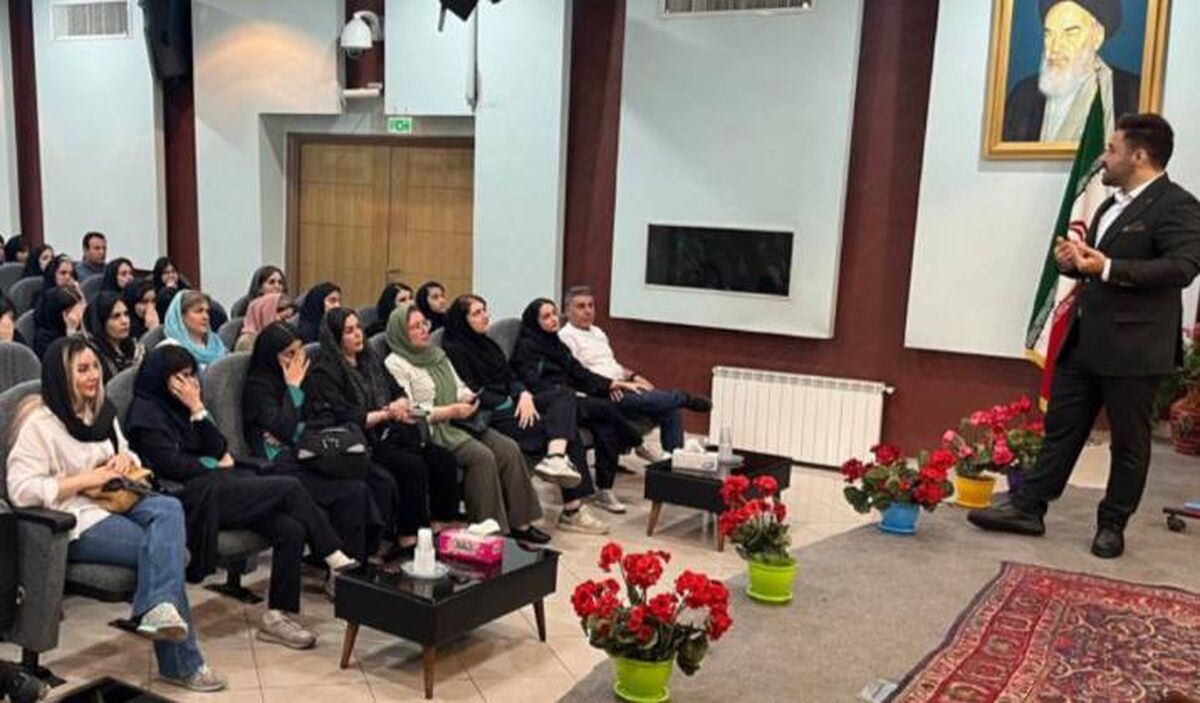 نشست راهبردی هدایت تحصیلی، گامی آگاهانه برای انتخاب مسیر آینده دانش آموزان