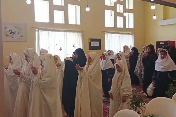 برگزاری مراسم افتتاحیه نمازخانه و طرح مصباح الهدی در دبستان مهندس وحید کیهانی ناحیه یک شهرری