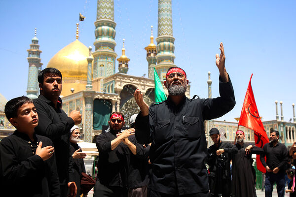 عرض تسلیت دسته‌های عزاداری سالروز شهادت امام باقر(ع) به کریمه اهل بیت