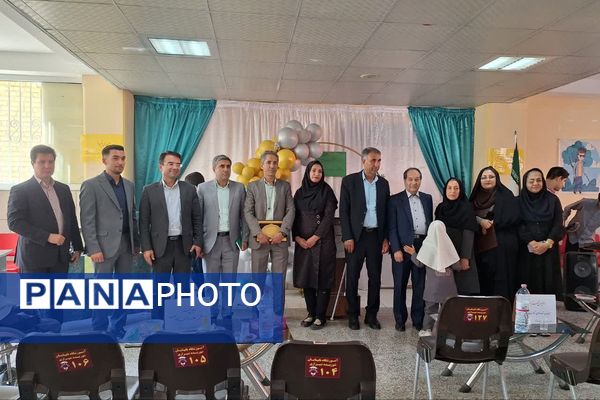 بزرگداشت روز عصای سفید در آموزشگاه شوریده شیرازی