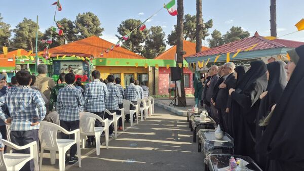چهل و هفتمین بهار آزادی زنگ انقلاب به صدا درآمد