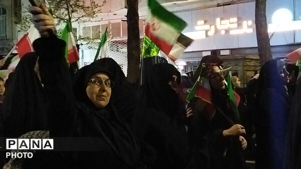 از پیر تا کودک برای حفظ  وطن آمدند-۱