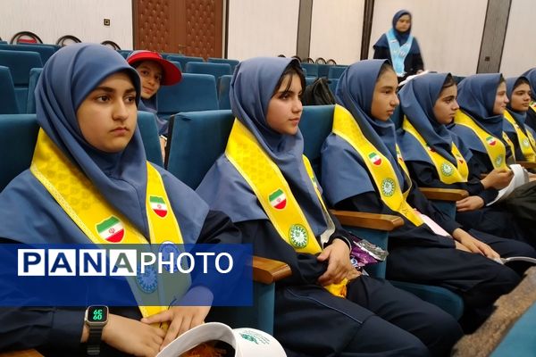 آیین بزرگداشت سالروز تأسیس سازمان دانش‌آموزی و سپاس مربی در کهریزک 