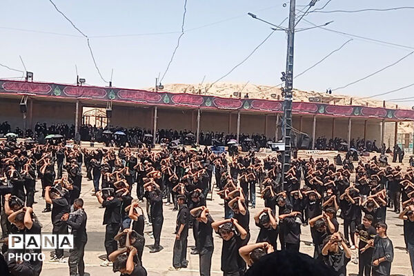 صبح و شب تاسوعا؛ تجلی شور حسینی در حسینیه بزرگ جاجرم